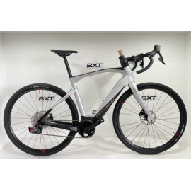 PINARELLO Nytro Gravel E5 Saturn Silver Rival AXS RR900 Pinarello NYTROGRE5331RIV